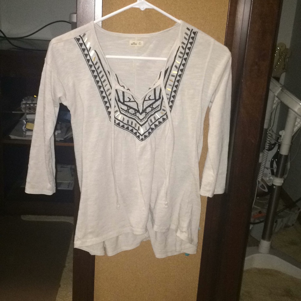 Dress shirt, sleeves are actually cropped